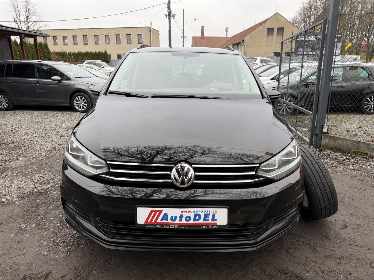 Volkswagen Touran MPV 1,2 l 81 kw