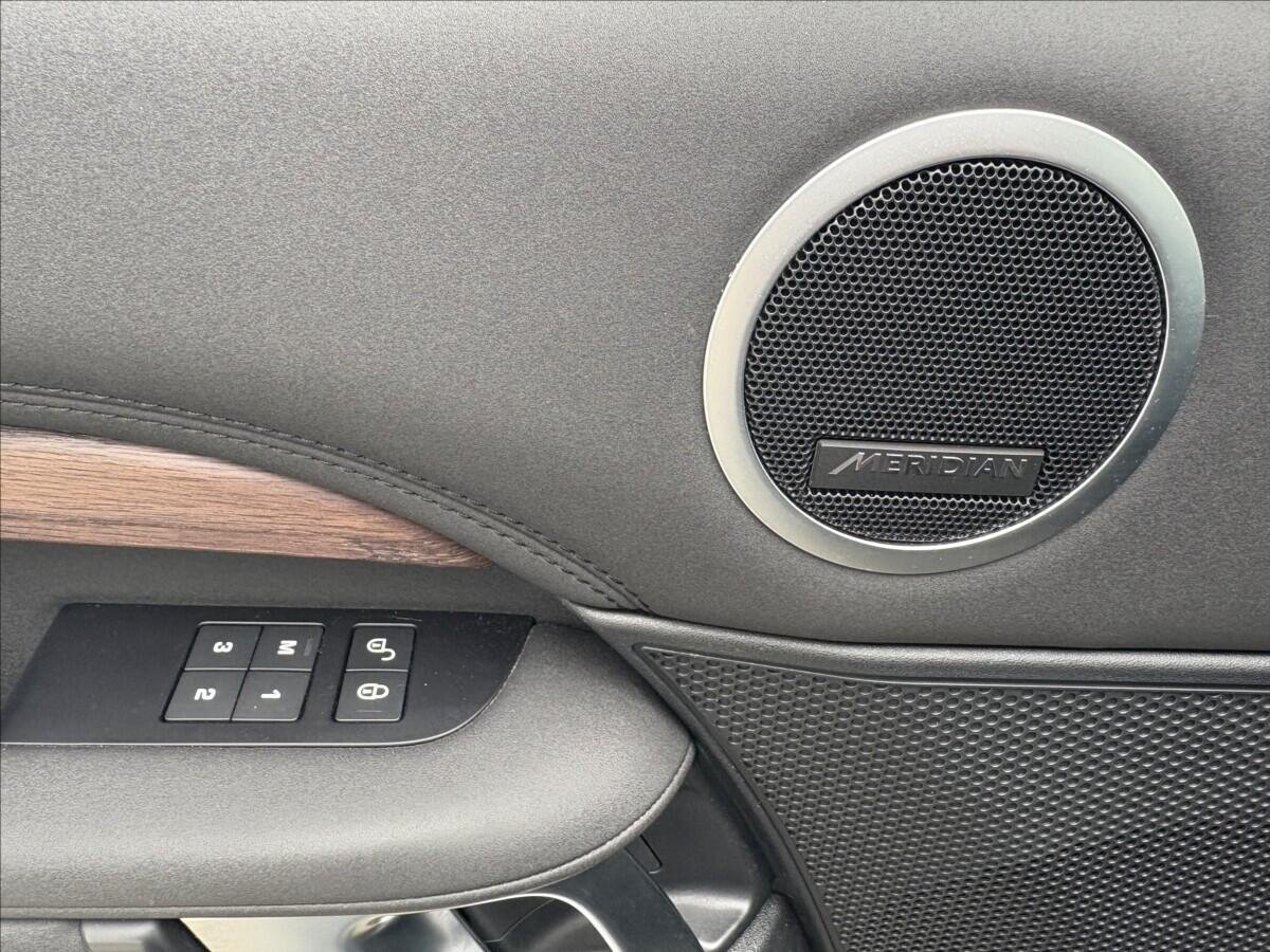 Land Rover Discovery Kombi 3,0 l 225 kw