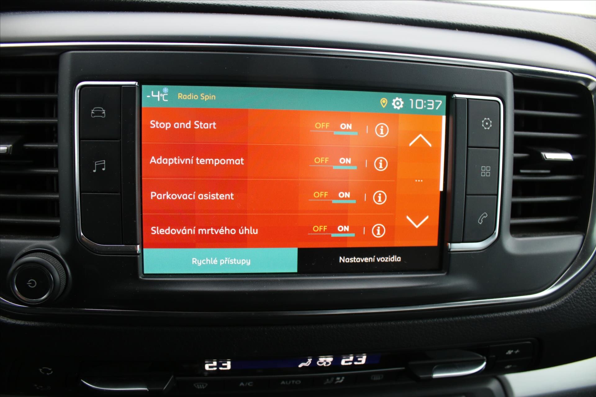 Citroën SpaceTourer MPV 2,0 l 130 kw