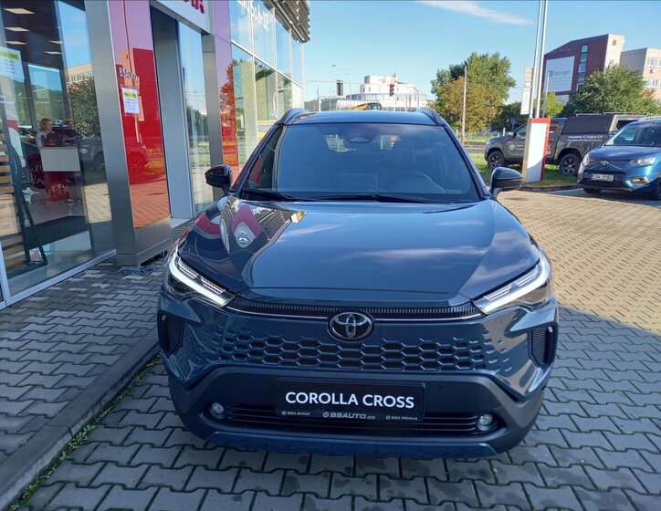 Toyota Corolla Cross SUV 1,8 l 70 kw