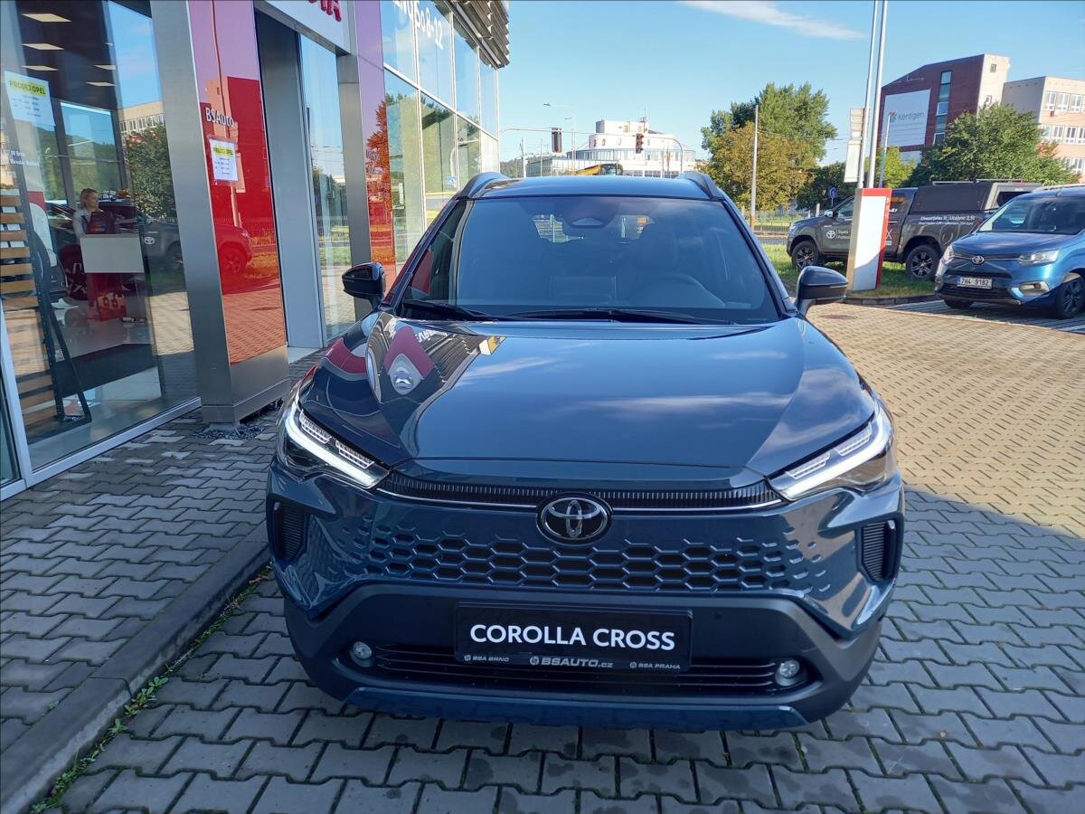 Toyota Corolla Cross SUV 1,8 l 70 kw