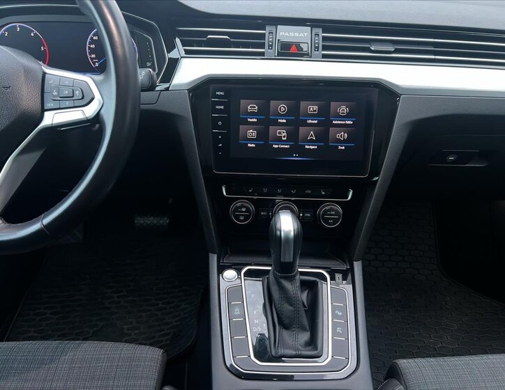 Volkswagen Passat Kombi 2,0 l 140 kw