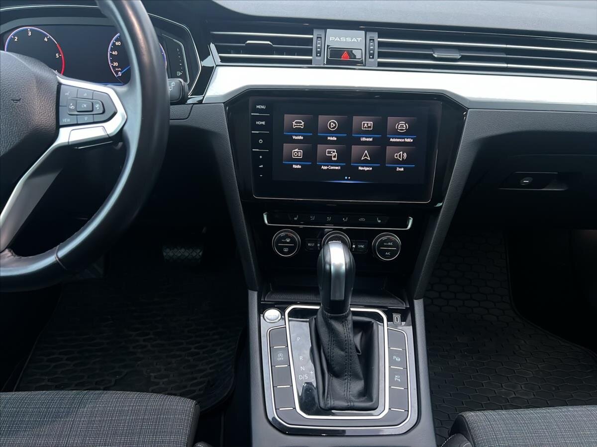 Volkswagen Passat Kombi 2,0 l 140 kw