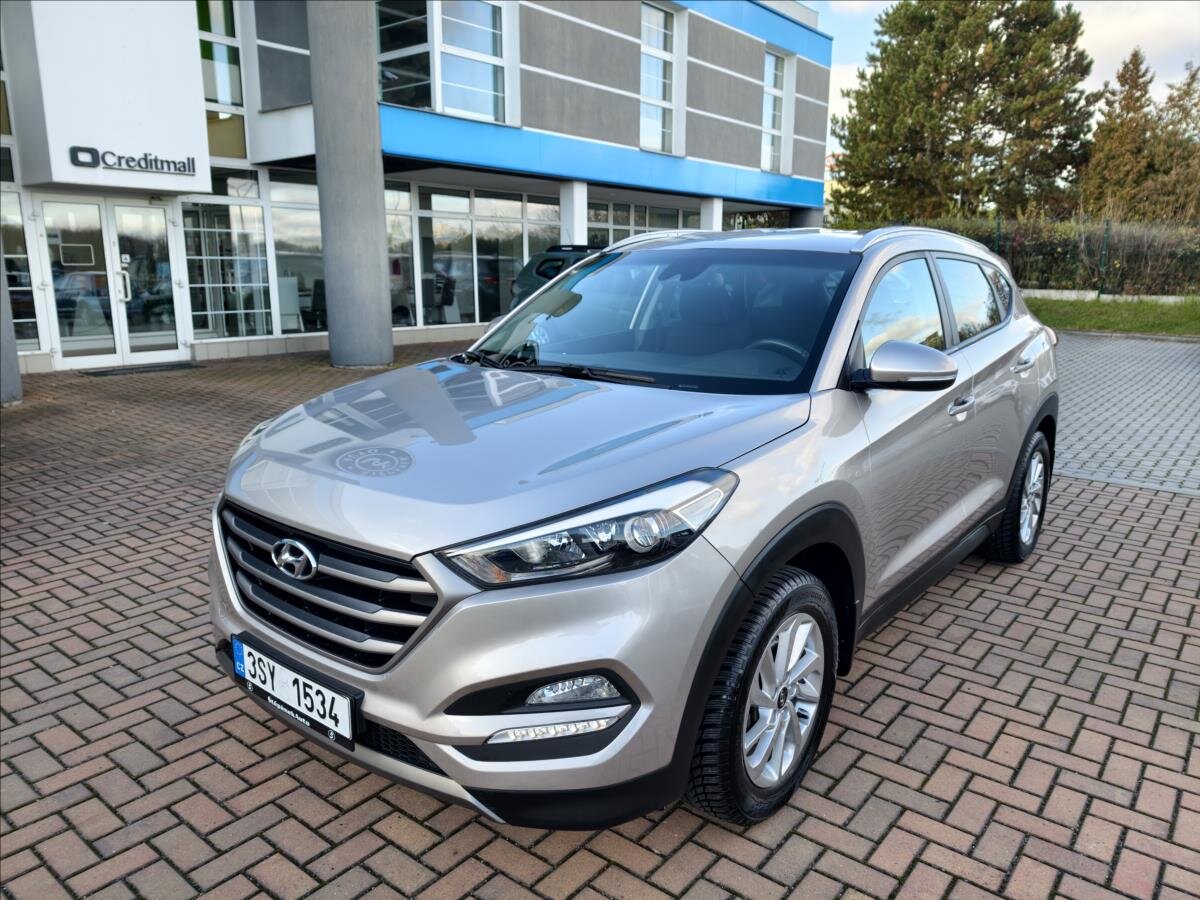 Hyundai Tucson SUV 1,7 l 85 kw