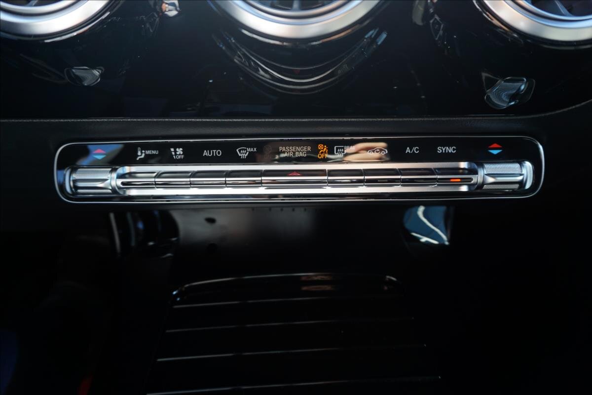 Mercedes-Benz CLA Kombi 2,0 l 310 kw