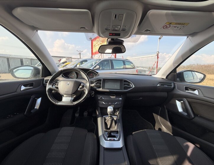 Peugeot 308 Kombi 2,0 l 110 kw