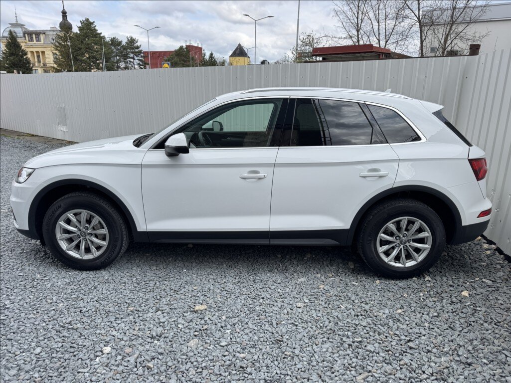 Audi Q5 SUV / Terénní 2,0 l 185 kw
