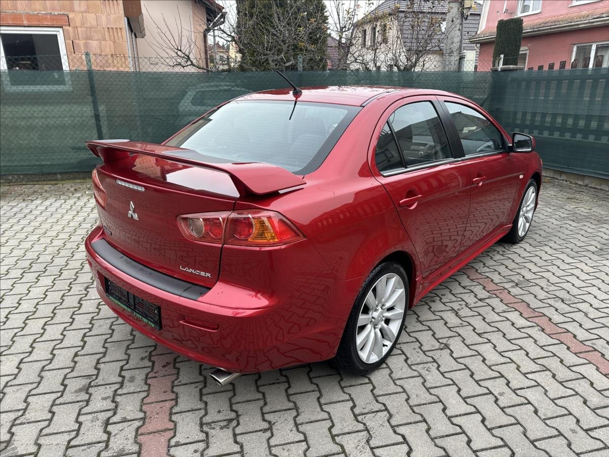Mitsubishi Lancer