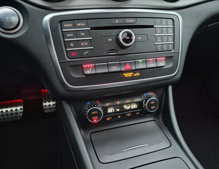 Mercedes-Benz GLA SUV 1,6 l 115 kw