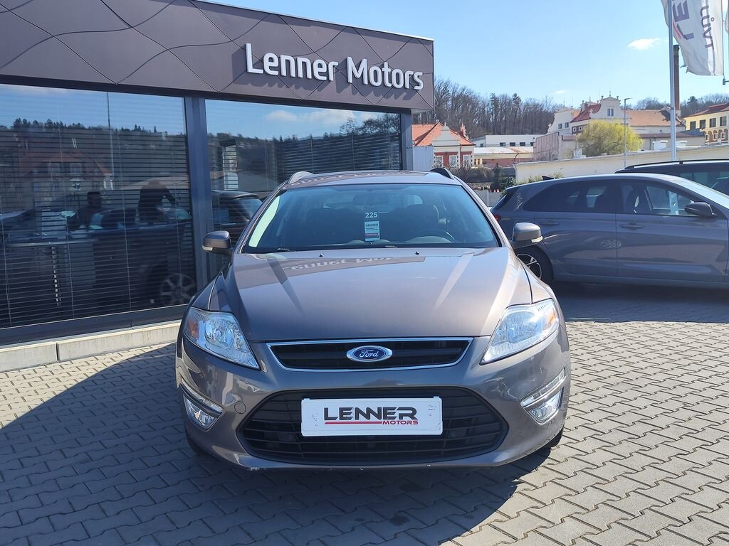 Ford Mondeo Kombi 1,6 l 118 kw