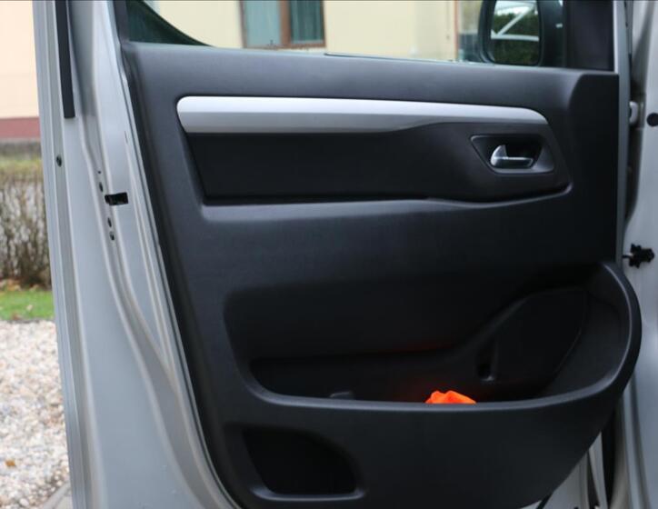 Toyota ProAce Verso 13