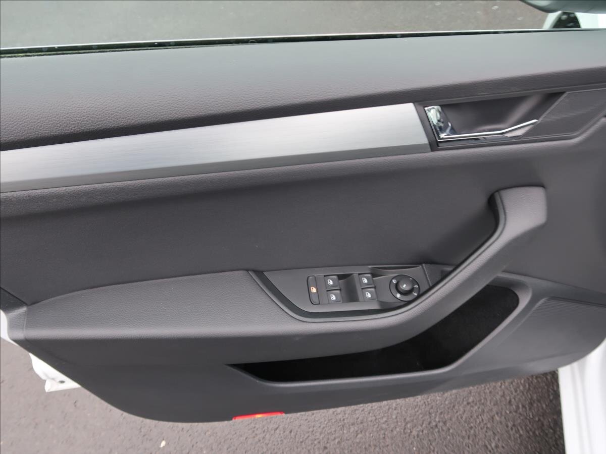 Škoda Superb Kombi 2,0 l 110 kw