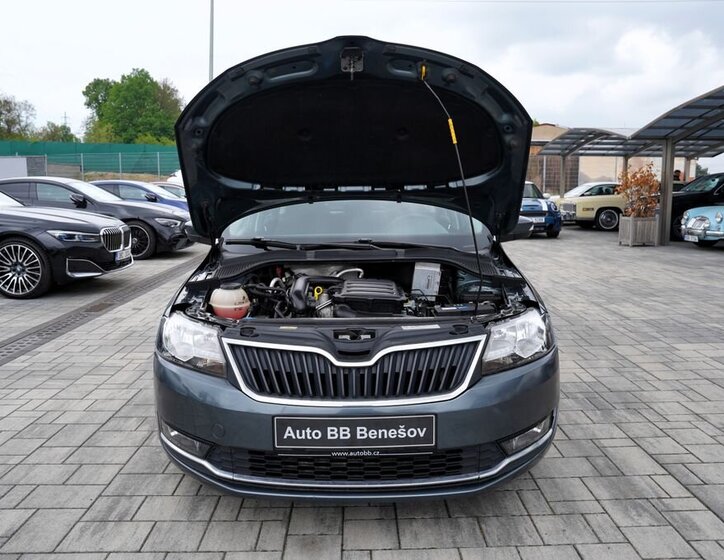 Škoda Rapid Hatchback 999,0 70 kw