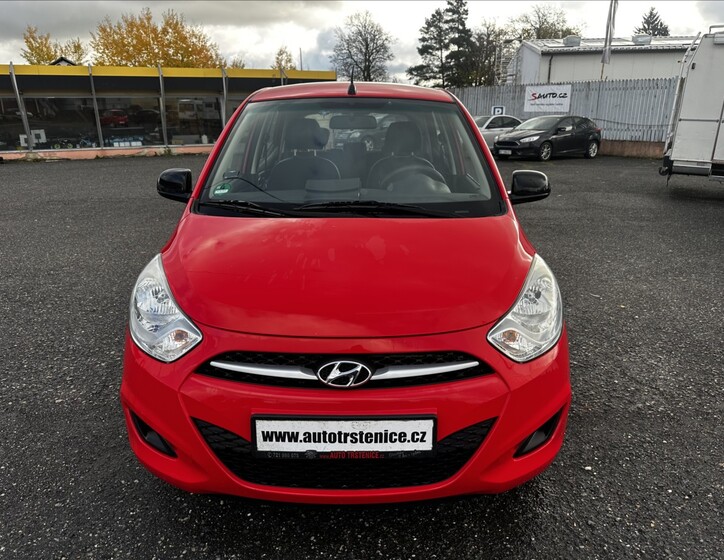 Hyundai i10 8