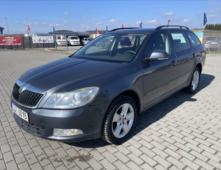 Škoda Octavia Kombi 2,0 l 103 kw