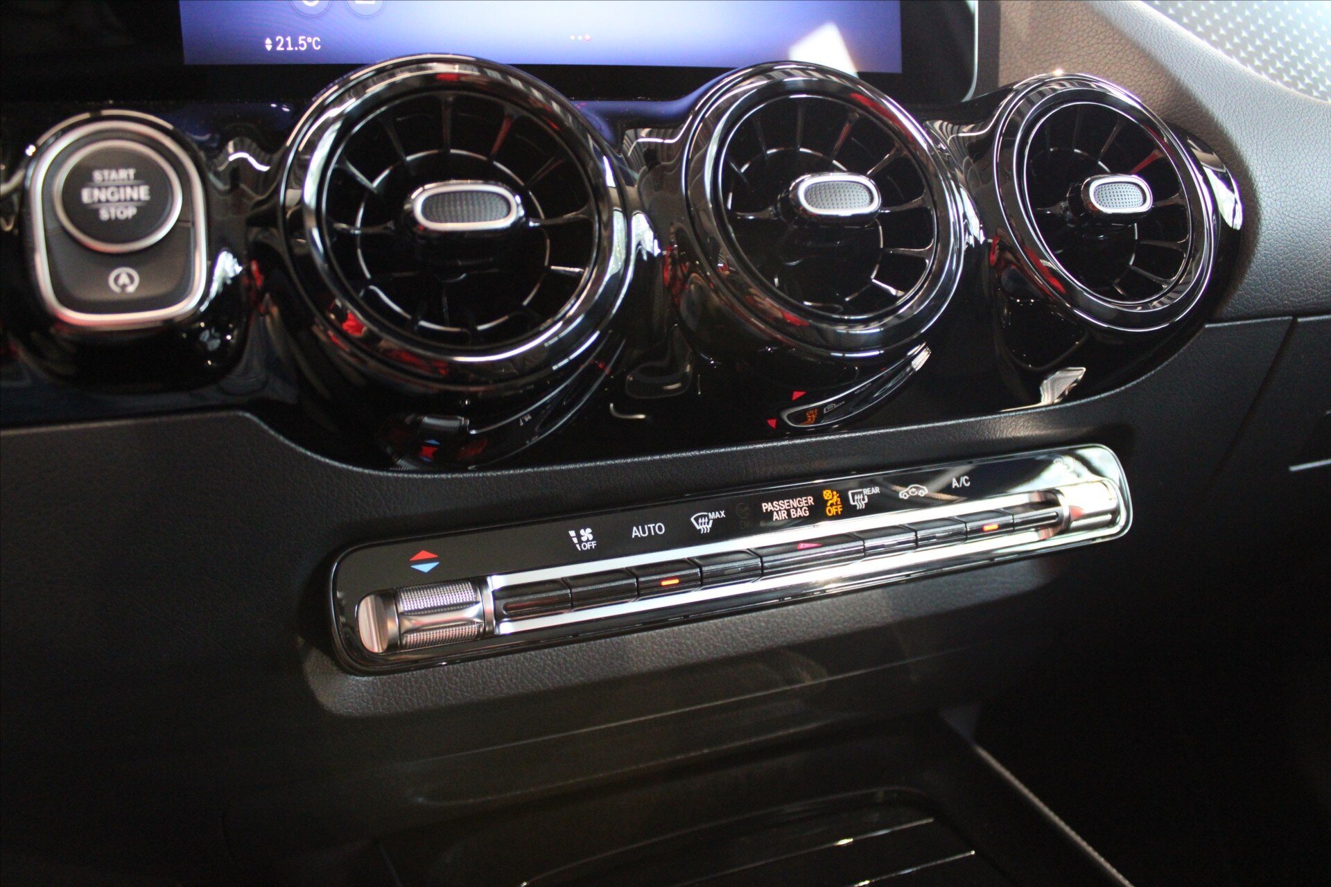 Mercedes-Benz Třídy B Hatchback 1,3 l 100 kw