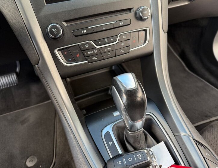 Ford Mondeo Kombi 2,0 l 132 kw