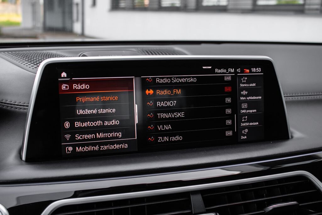 BMW Řada 7 Sedan 3,0 l 294 kw