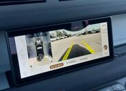 Land Rover Defender 11