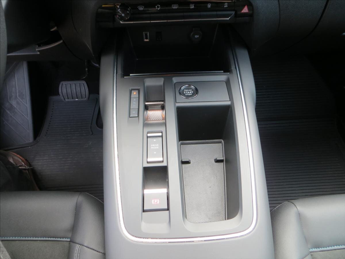 Citroën C5 Aircross SUV / Terénní 1,5 l 96 kw