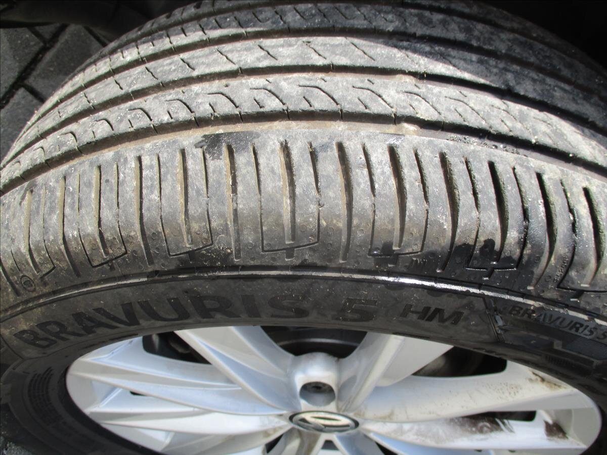 Volkswagen Tiguan Kombi 2,0 l 81 kw