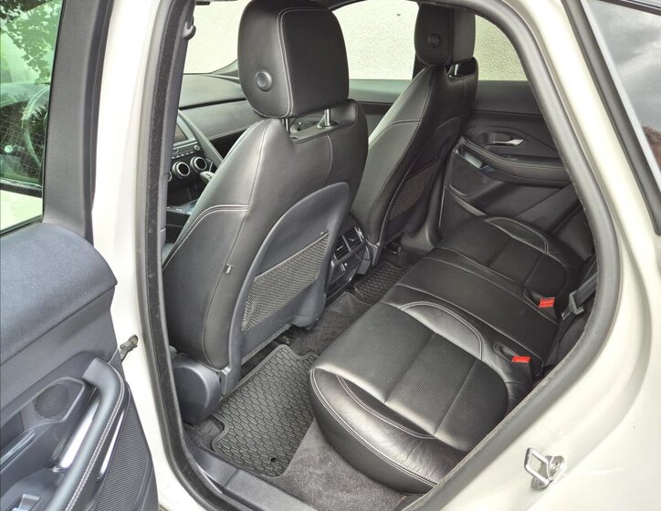 Jaguar E-Pace SUV 2,0 l 184 kw