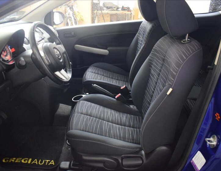 Mazda 2 Hatchback 1,4 l 50 kw