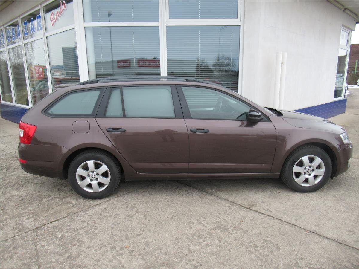 Škoda Octavia Kombi 1,2 l 77 kw