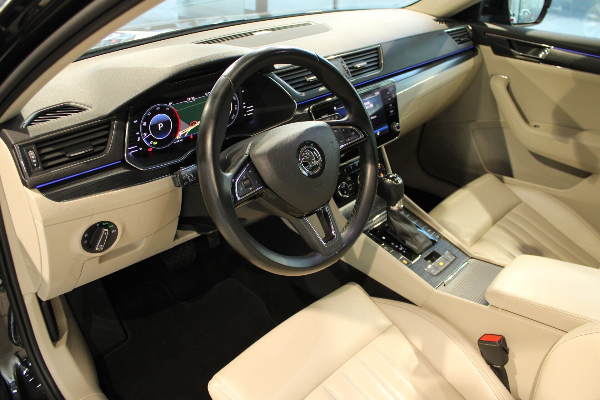 Škoda Superb Kombi 2,0 l 140 kw