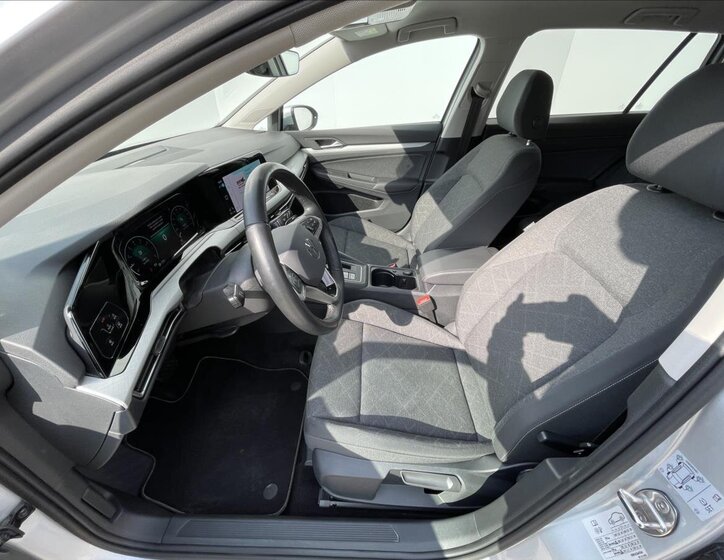 Volkswagen Golf Kombi 1,5 l 110 kw