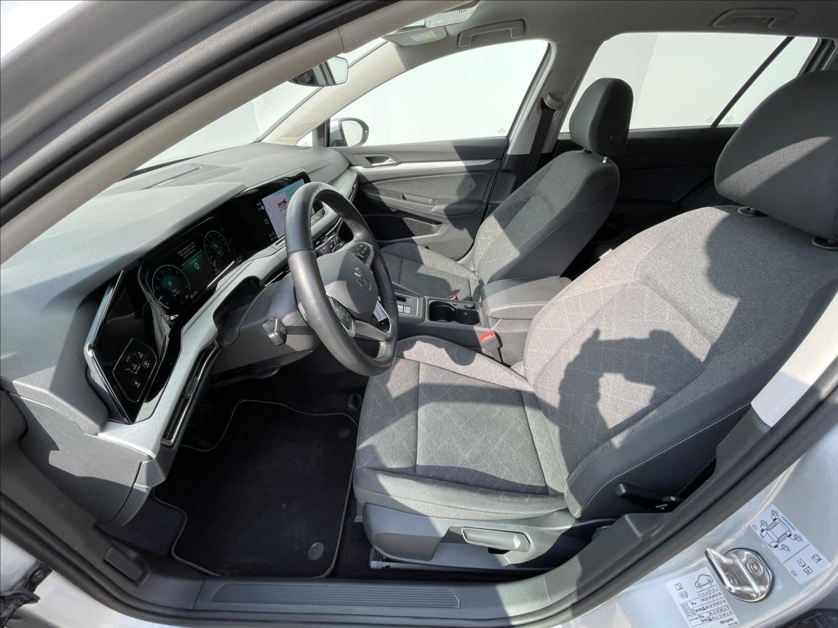 Volkswagen Golf Kombi 1,5 l 110 kw