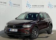 Volkswagen Tiguan 1