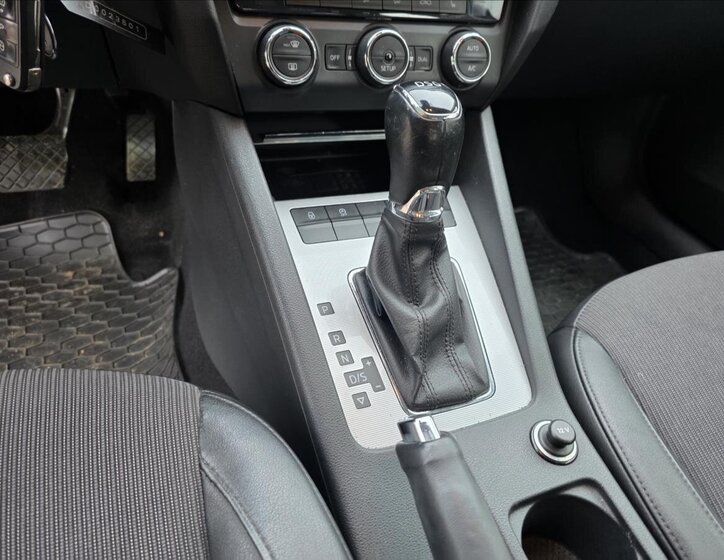 Škoda Octavia Kombi 2,0 l 110 kw