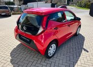 Toyota Aygo Hatchback 998,0 53 kw