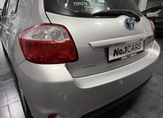 Toyota Auris Hatchback 1,8 l 73 kw