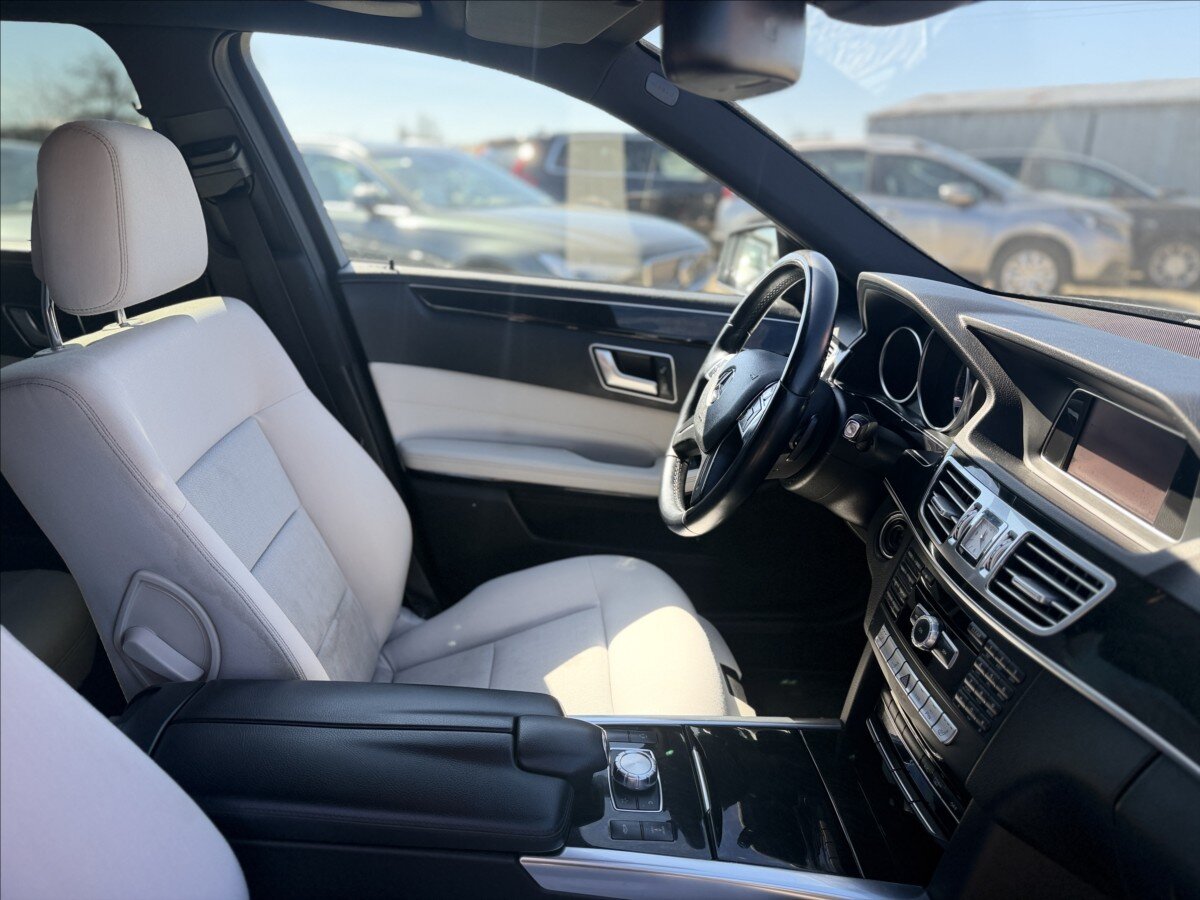 Mercedes-Benz Třídy E Kombi 2,1 l 150 kw