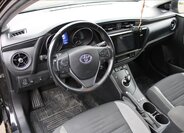 Toyota Auris 12