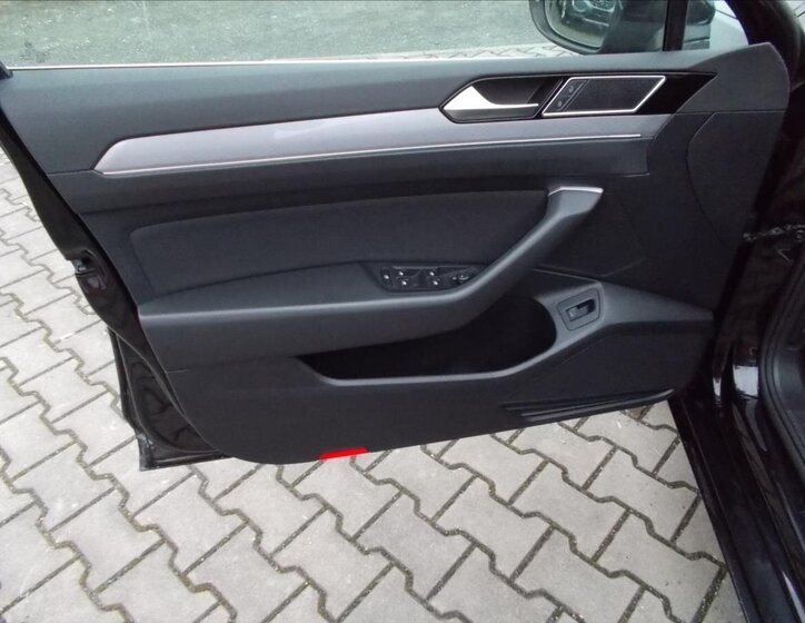 Volkswagen Passat Kombi 2,0 l 110 kw