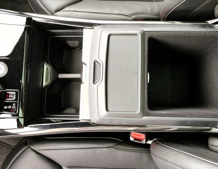 Land Rover Range Rover Sport SUV / Terénní 3,0 l 338 kw