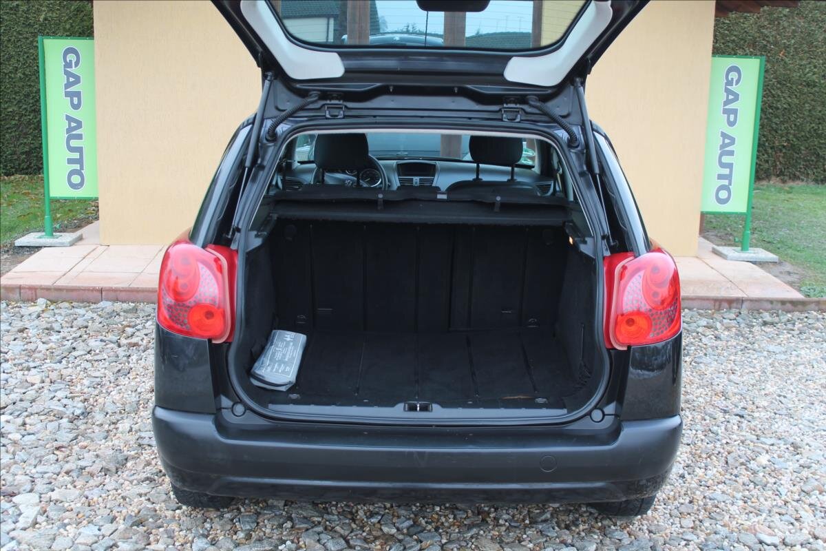 Peugeot 207 Kombi 1,4 l 54 kw