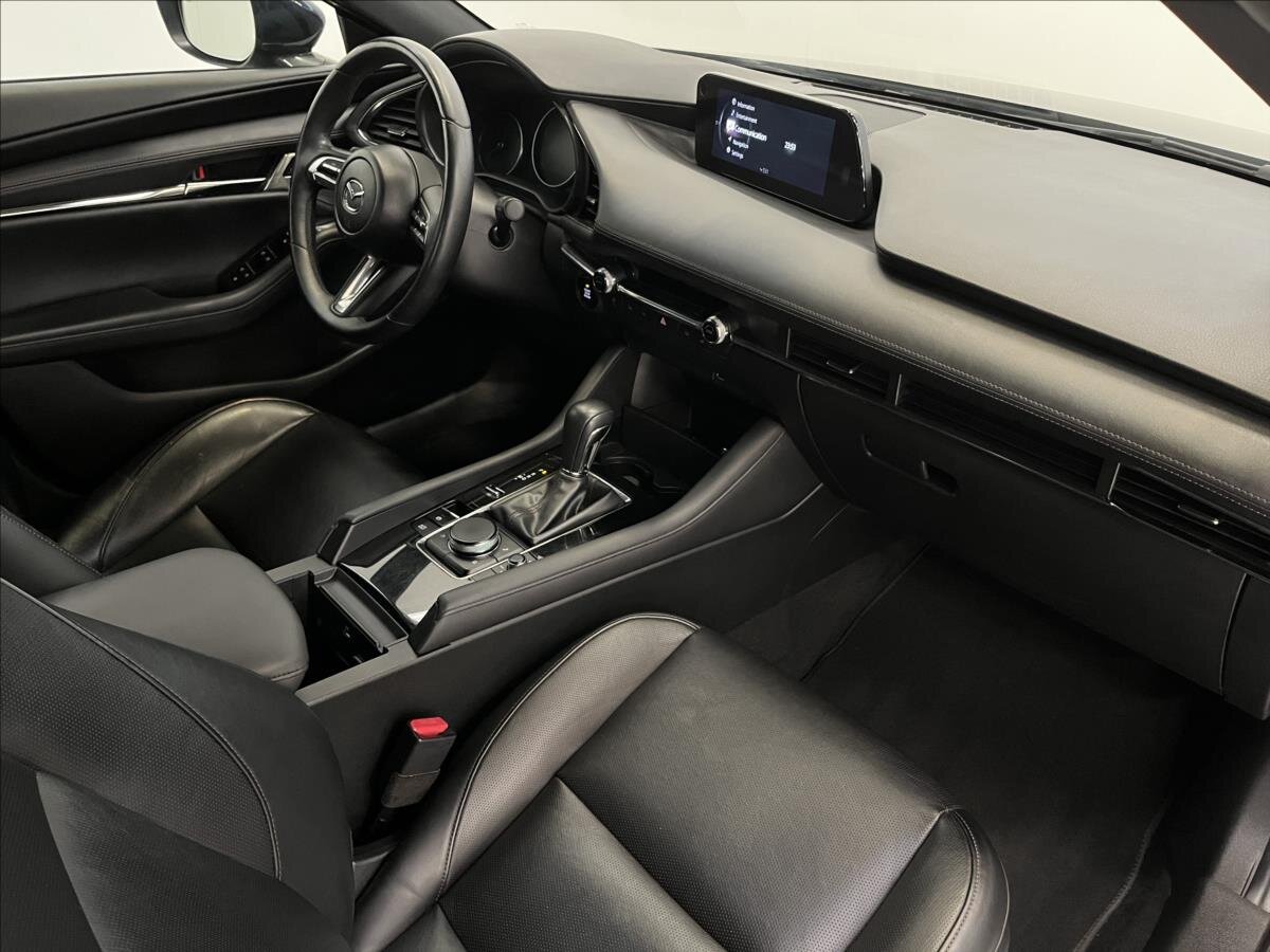 Mazda 3 Hatchback 2,0 l 90 kw