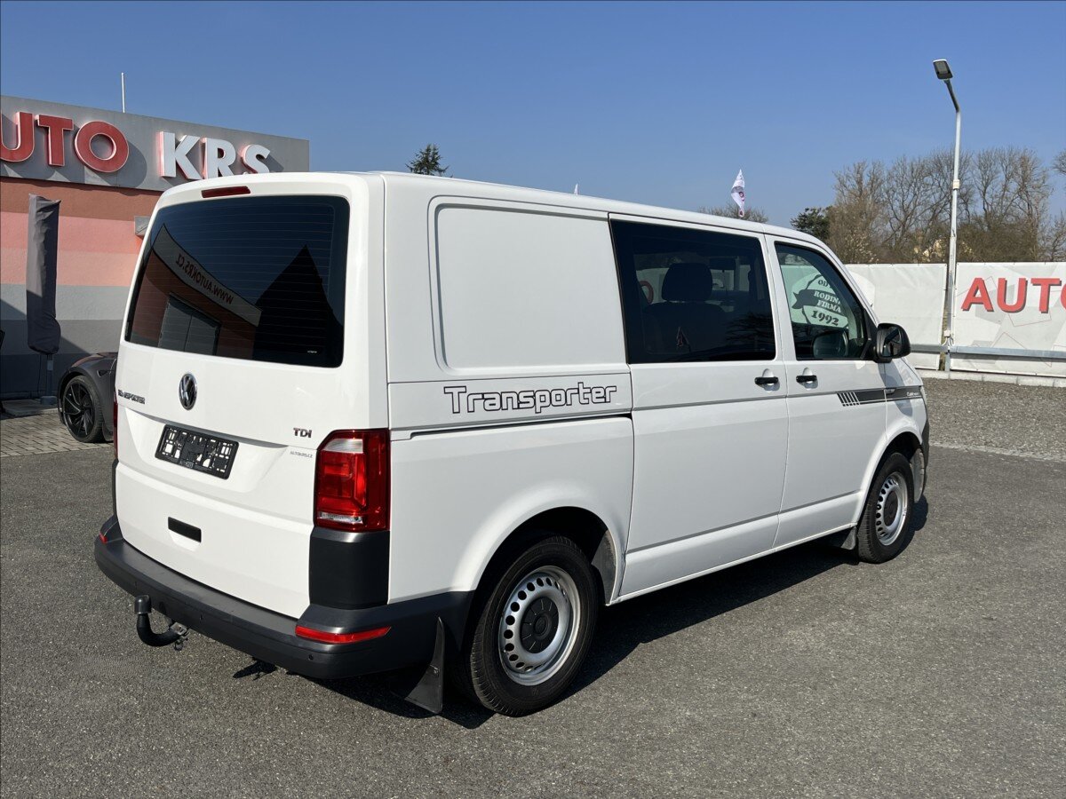 Volkswagen Transporter Kombi 2,0 l 62 kw