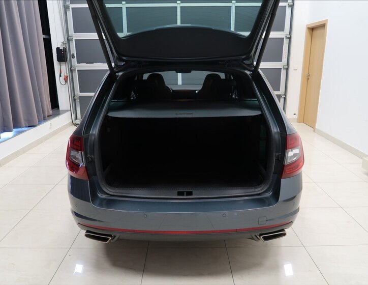 Škoda Octavia Kombi 2,0 l 169 kw