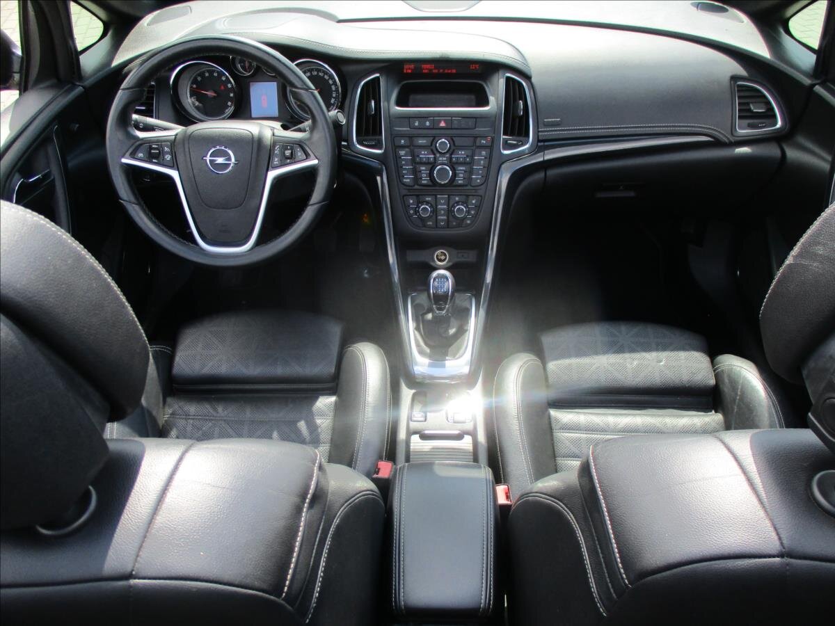 Opel Cascada Kabriolet 1,6 l 125 kw