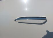 Mercedes-Benz EQE 26