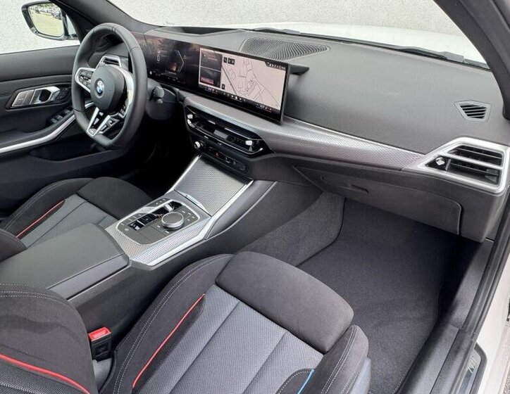 BMW Řada 3 Sedan / Limuzína 2,0 l 140 kw