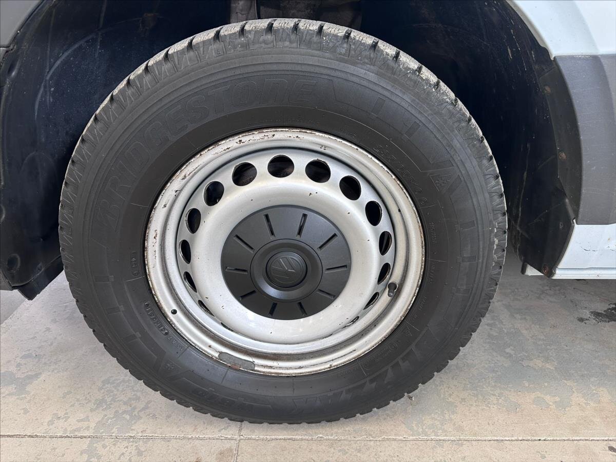 Volkswagen Crafter Skříň 2,0 l 103 kw