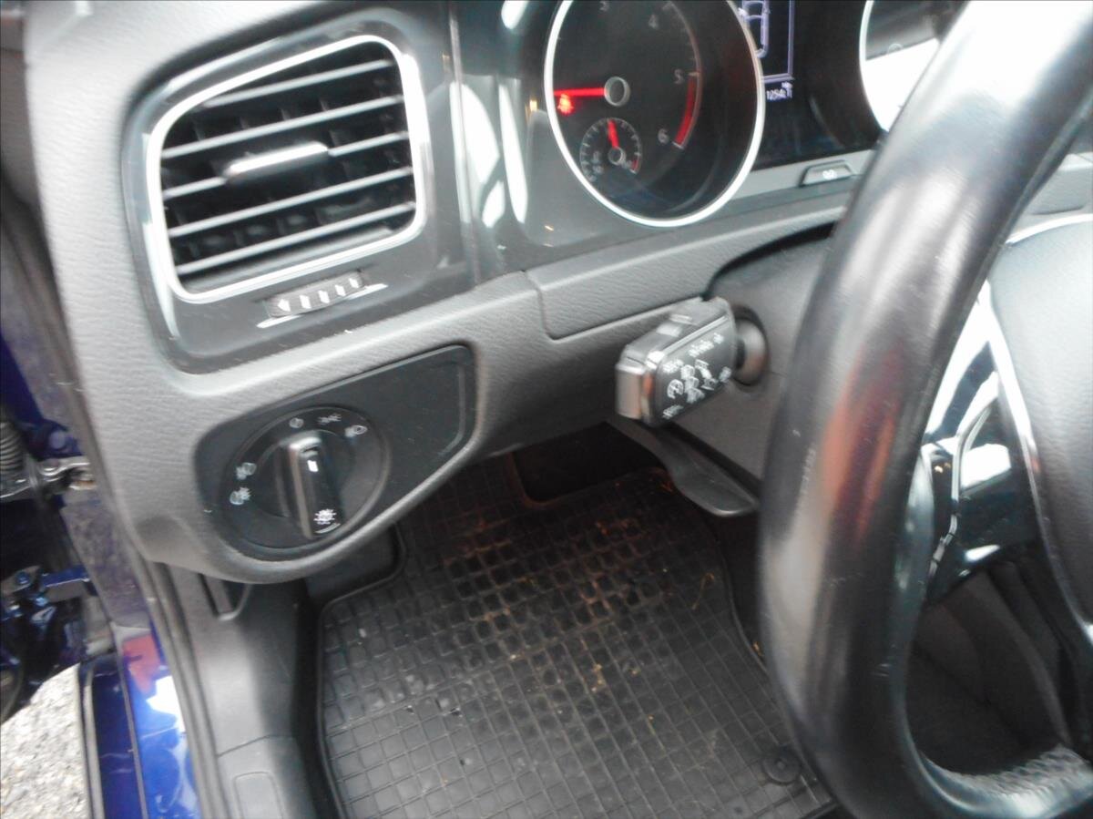 Volkswagen Golf Hatchback 1,6 l 85 kw