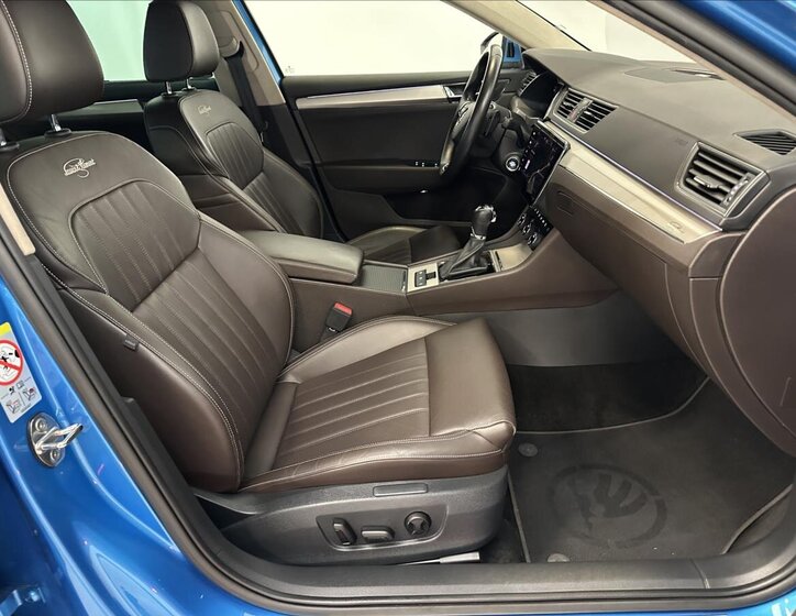 Škoda Superb Liftback 2,0 l 147 kw