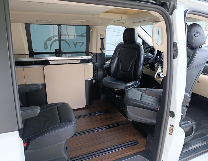 Mercedes-Benz Třídy V Kombi 2,1 l 140 kw